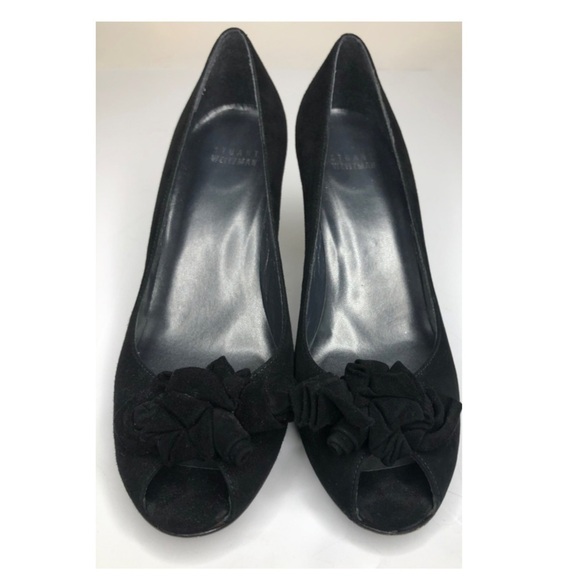 Stuart Weitzman Peep-Toe Ruffle-Bow Heels
Sz 7.5 - Picture 1 of 14
